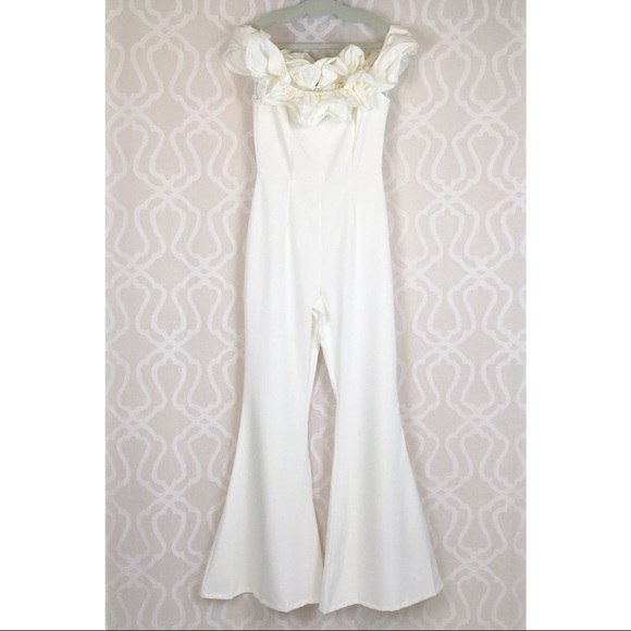 *LAST 2* 70’s Style Ruffle & Flare Jumpsuit - Picture 4 of 8